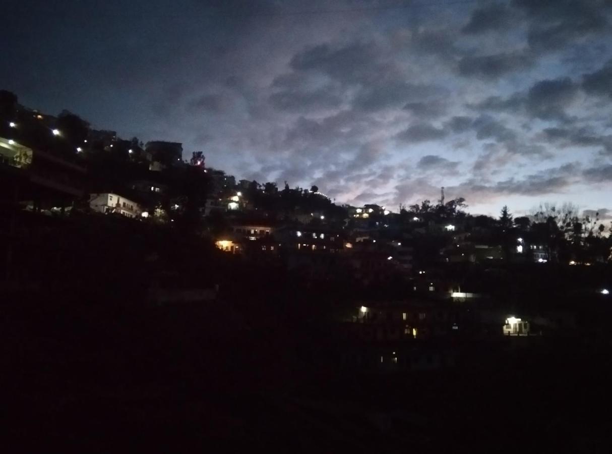 Goodwill Home Stay Алмора Экстерьер фото