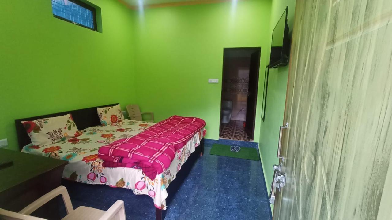 Goodwill Home Stay Алмора Экстерьер фото