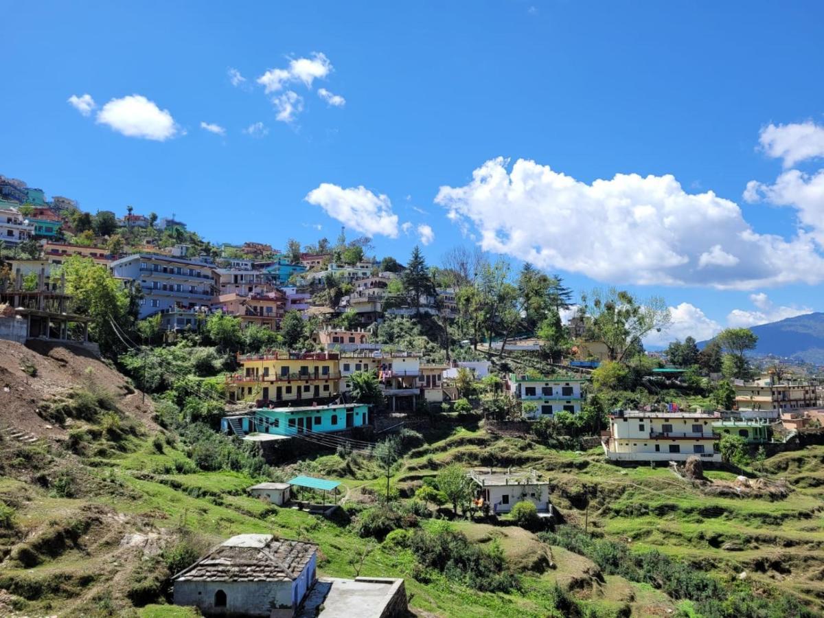 Goodwill Home Stay Алмора Экстерьер фото